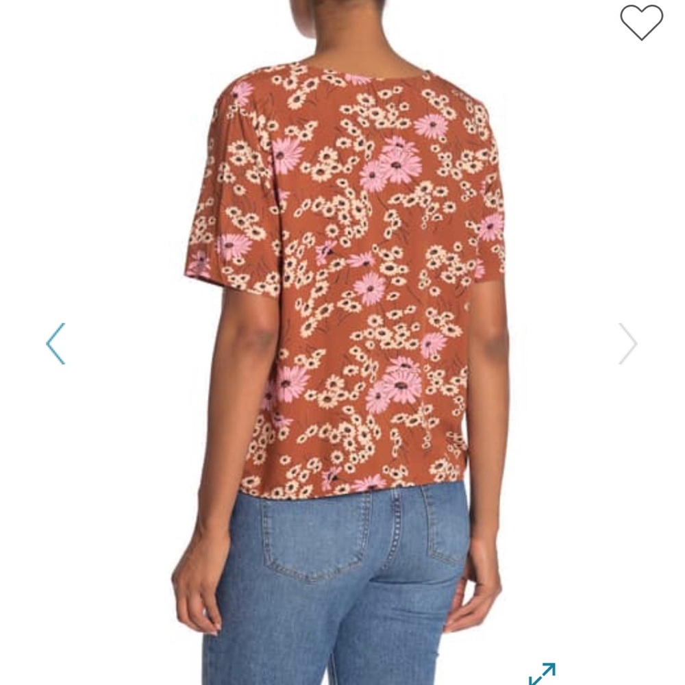 Madewell Daisies Tie Front Top - Picture 2 of 3